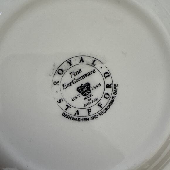 Set of 4 Royal Stafford ENGLAND Salad Plates Hotel De L'Europe Earthenware MCM - Picture 8 of 8